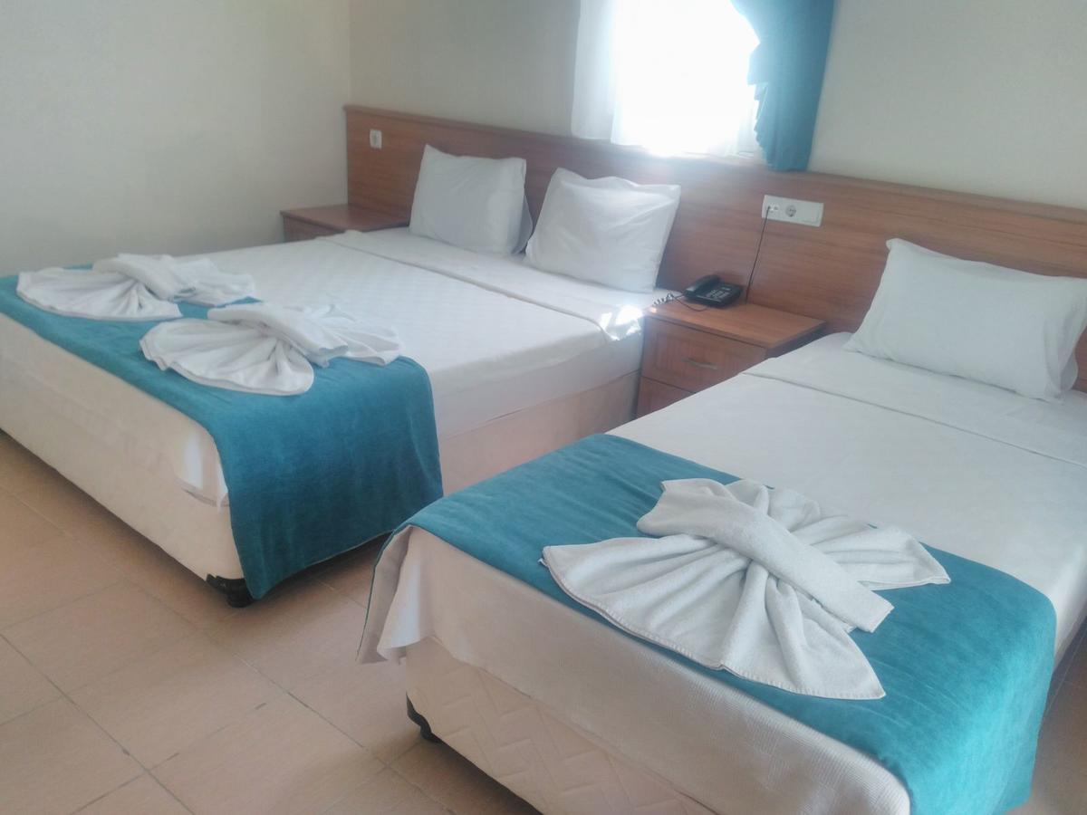 אולודניץ Grove Hotel מראה חיצוני תמונה